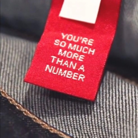 Luxe Reseller Boxes Various Sizes & Brands 5 Items - Picture 11 of 12